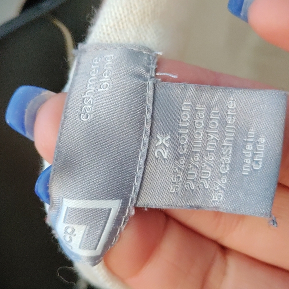 Plus size cardigan - Picture 4 of 4